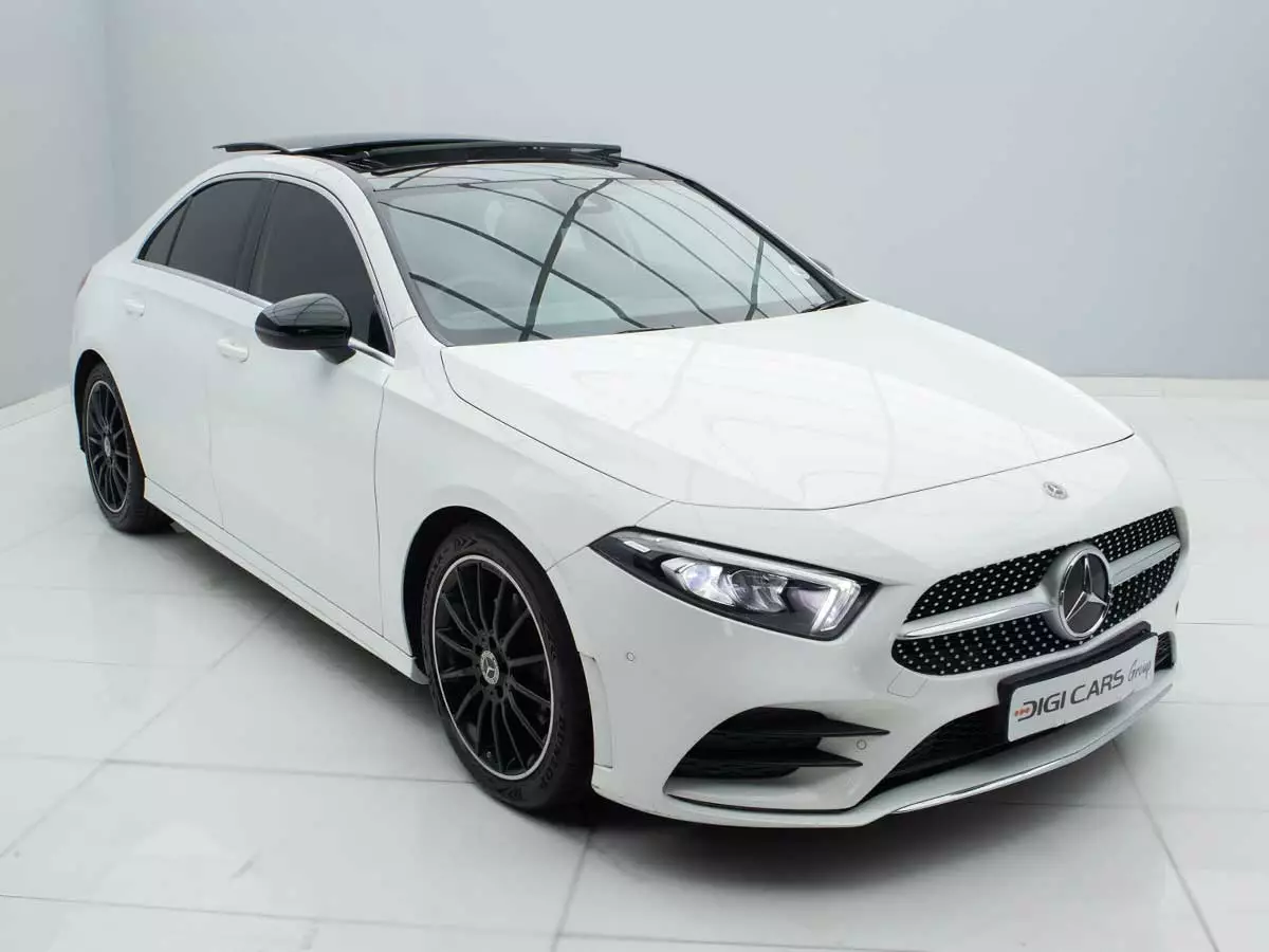 Vehicle Image for 2/17for Mercedes-Benz A-Class A200 Sedan AMG Line
