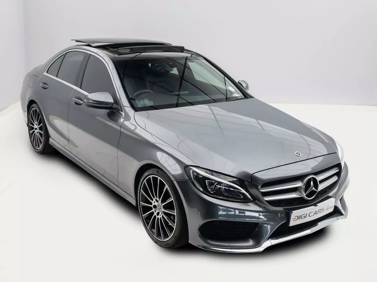 Vehicle Image for 2/17for Mercedes-Benz C-Class C180 AMG Line Auto