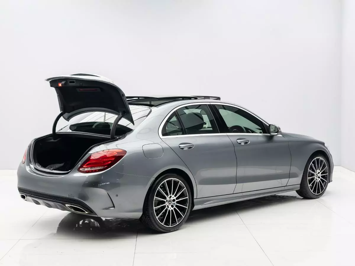 Vehicle Image for 6/17for Mercedes-Benz C-Class C180 AMG Line Auto