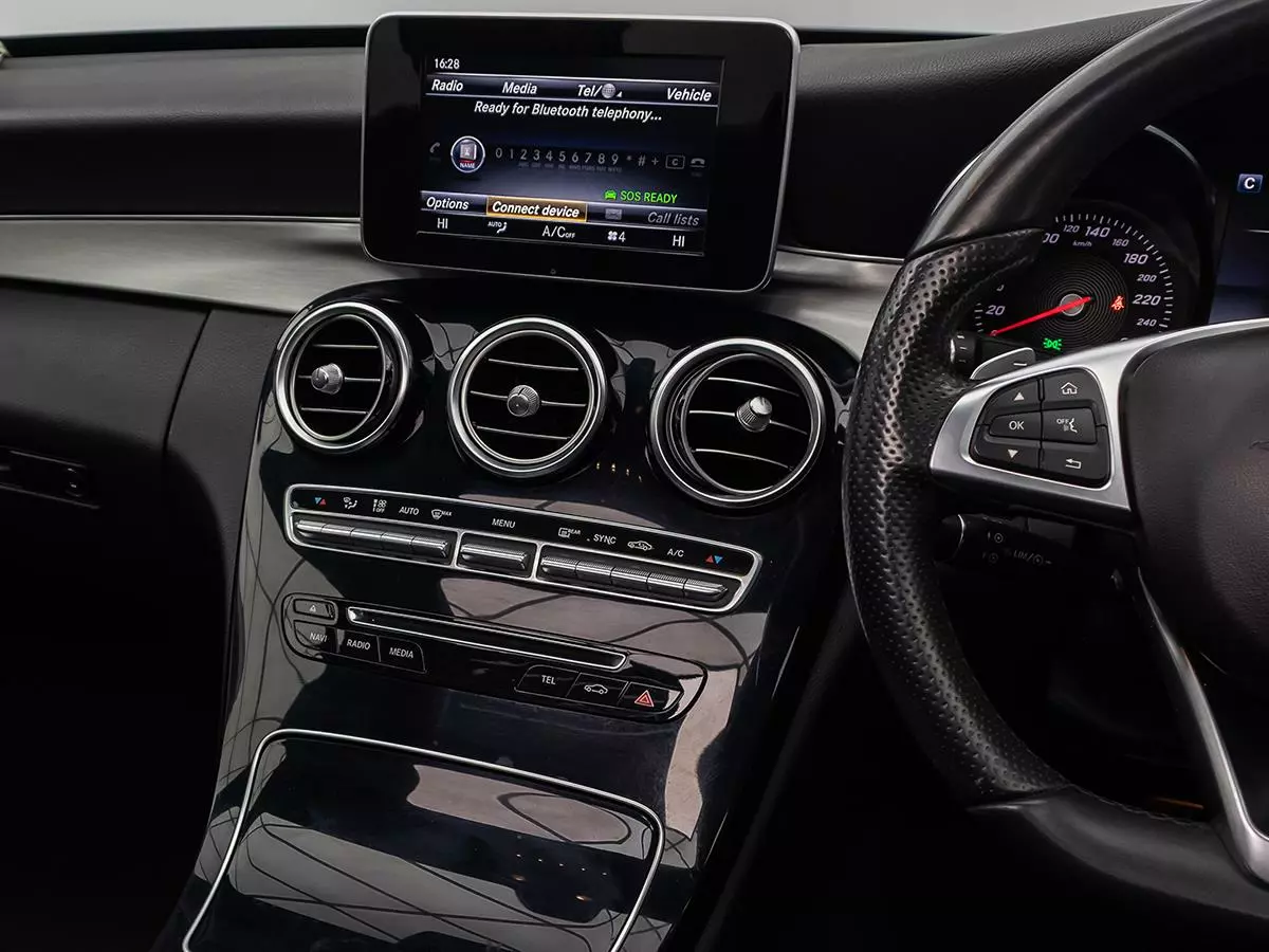 Vehicle Image for 11/17for Mercedes-Benz C-Class C180 AMG Line Auto