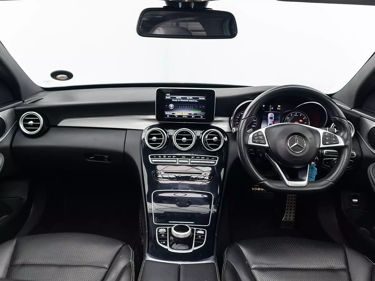 Vehicle Image for 14/17for Mercedes-Benz C-Class C180 AMG Line Auto
