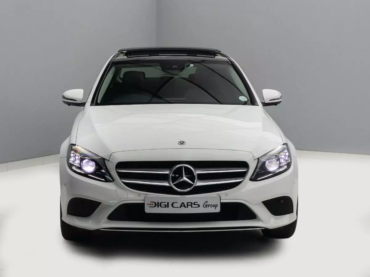 Vehicle Image for 3/17for Mercedes-Benz C-Class C220d Avantgarde