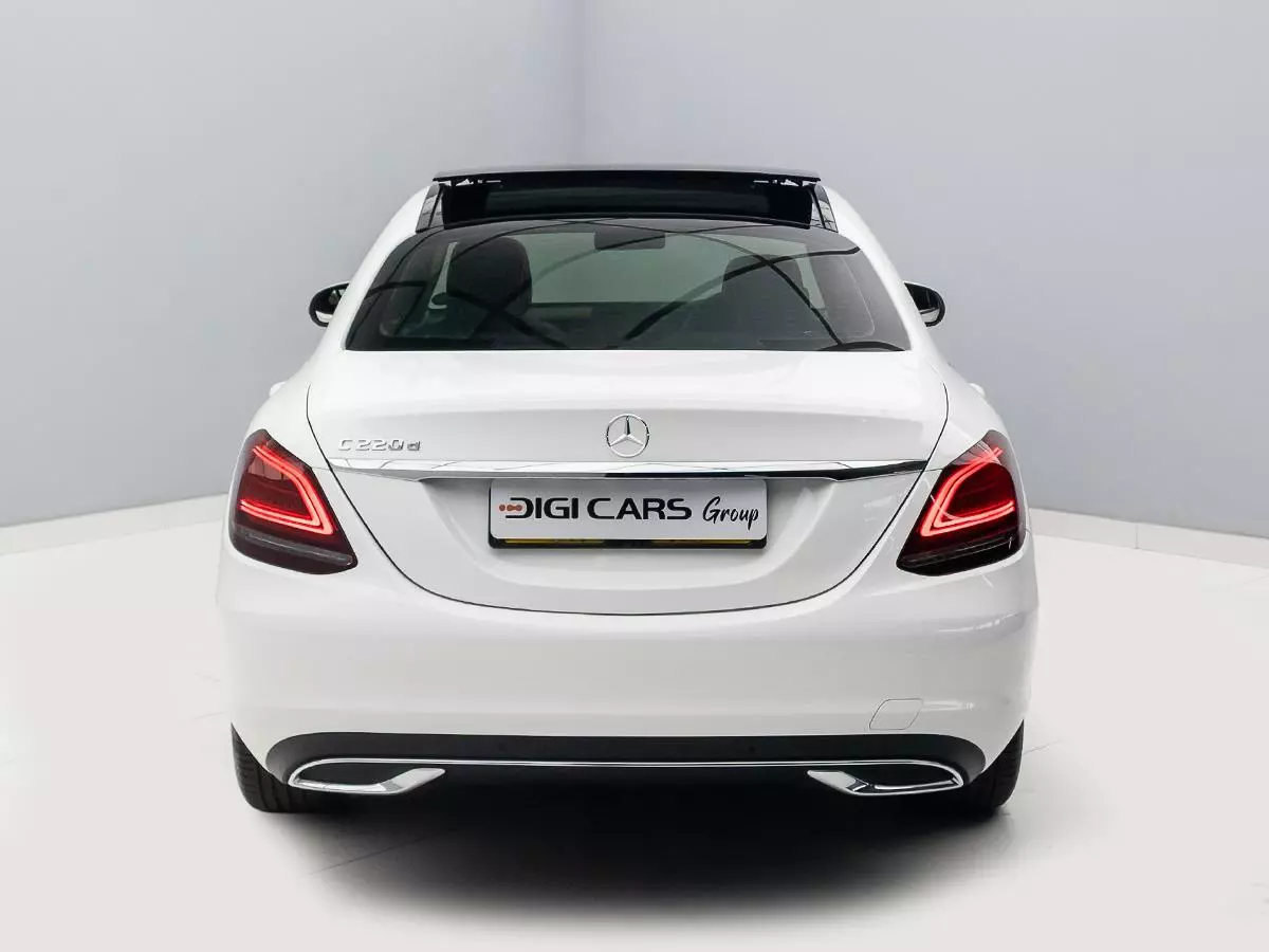 Vehicle Image for 9/17for Mercedes-Benz C-Class C220d Avantgarde