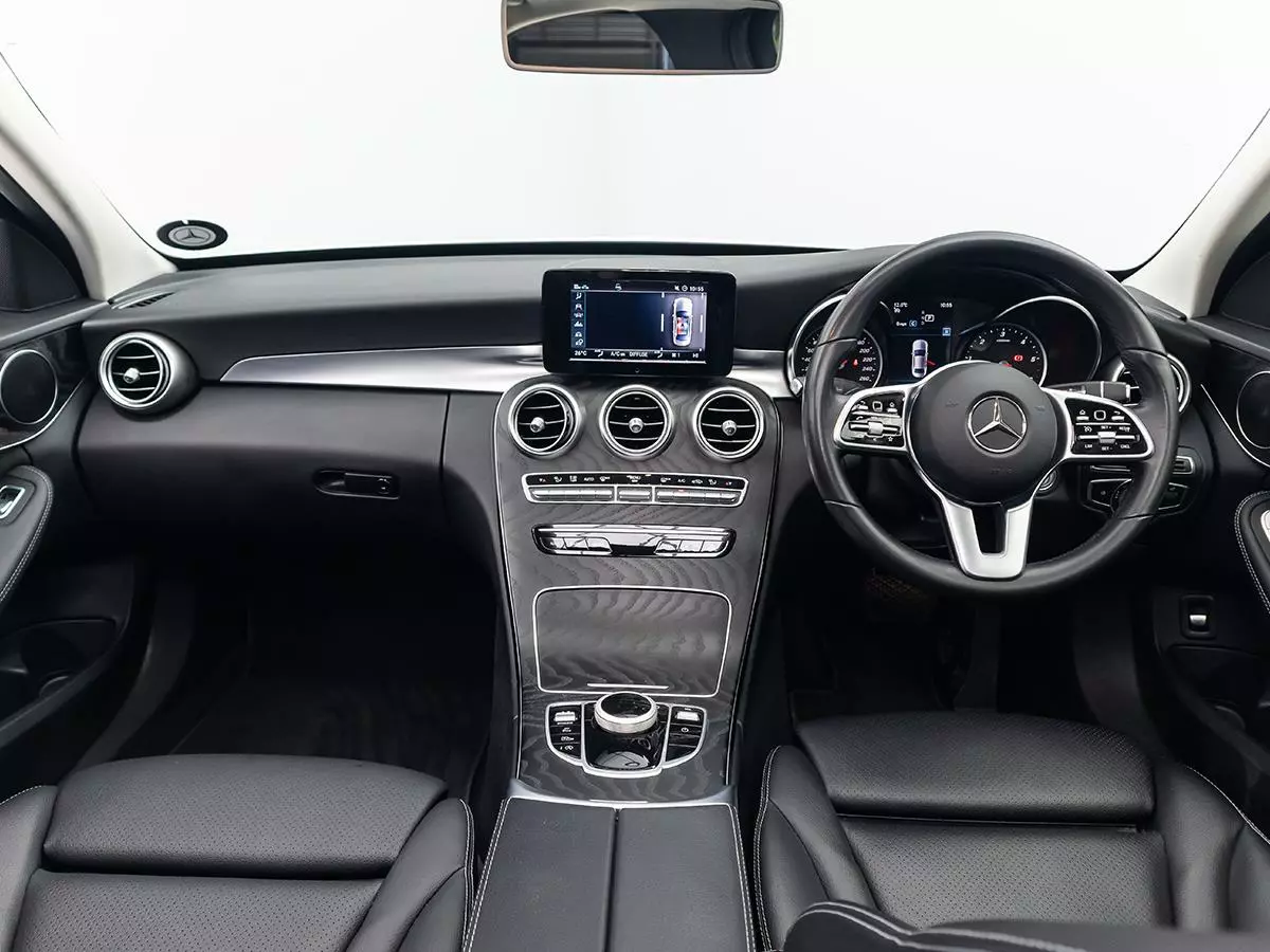 Vehicle Image for 14/17for Mercedes-Benz C-Class C220d Avantgarde
