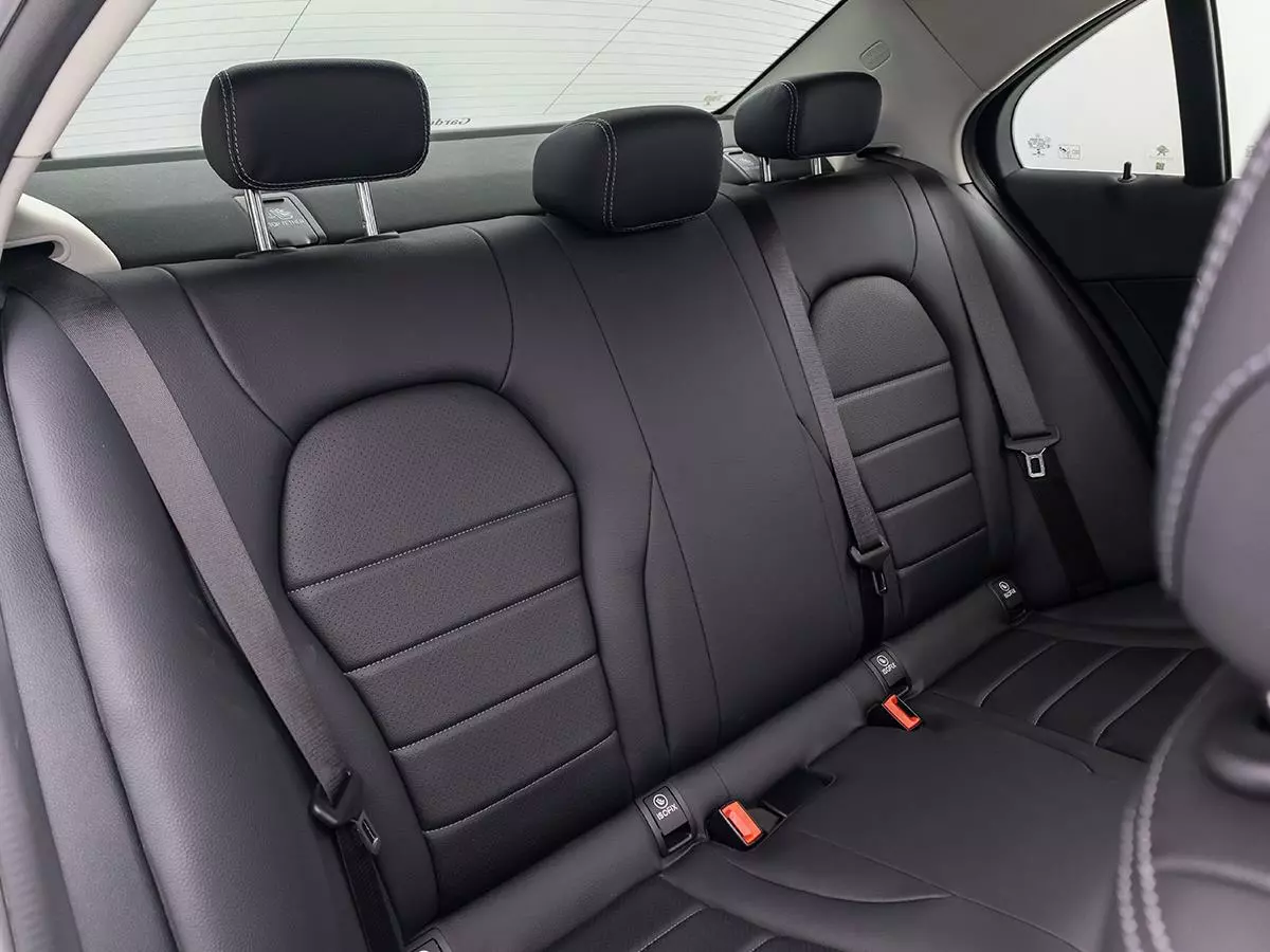 Vehicle Image for 16/17for Mercedes-Benz C-Class C220d Avantgarde