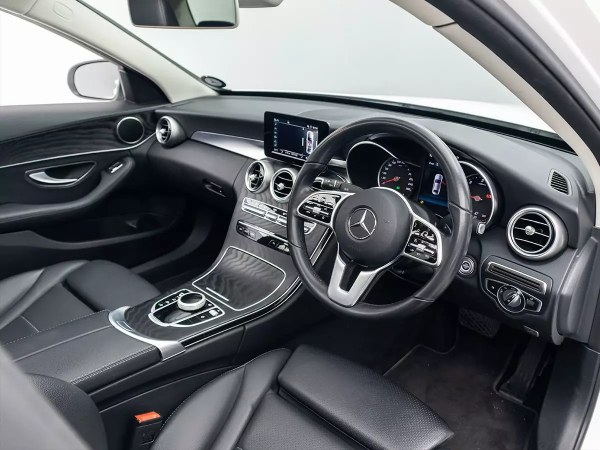 Vehicle Image for 13/17for Mercedes-Benz C-Class C220d Avantgarde