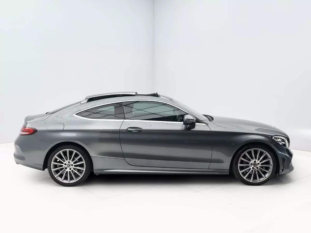 Vehicle Image for 4/17for Mercedes-Benz C-Class C200 Coupe Auto