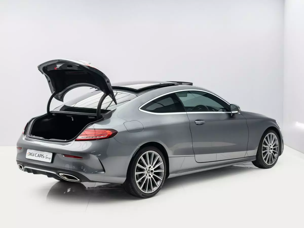 Vehicle Image for 6/17for Mercedes-Benz C-Class C200 Coupe Auto