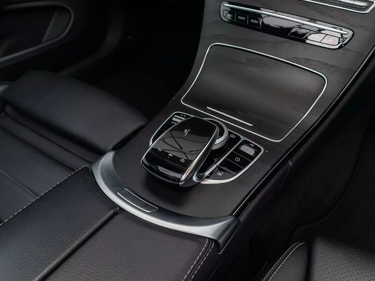 Vehicle Image for 12/17for Mercedes-Benz C-Class C200 Coupe Auto