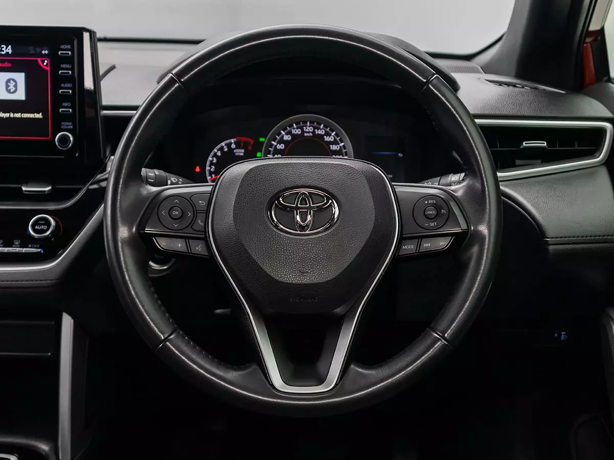Vehicle Image for 10/17for Toyota Corolla Cross 1.8 Xi
