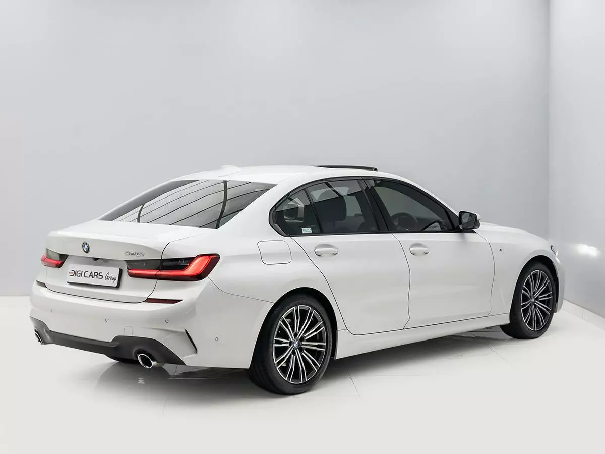 Vehicle Image for 5/17for BMW 3 Series 320i M Sport Launch Edition