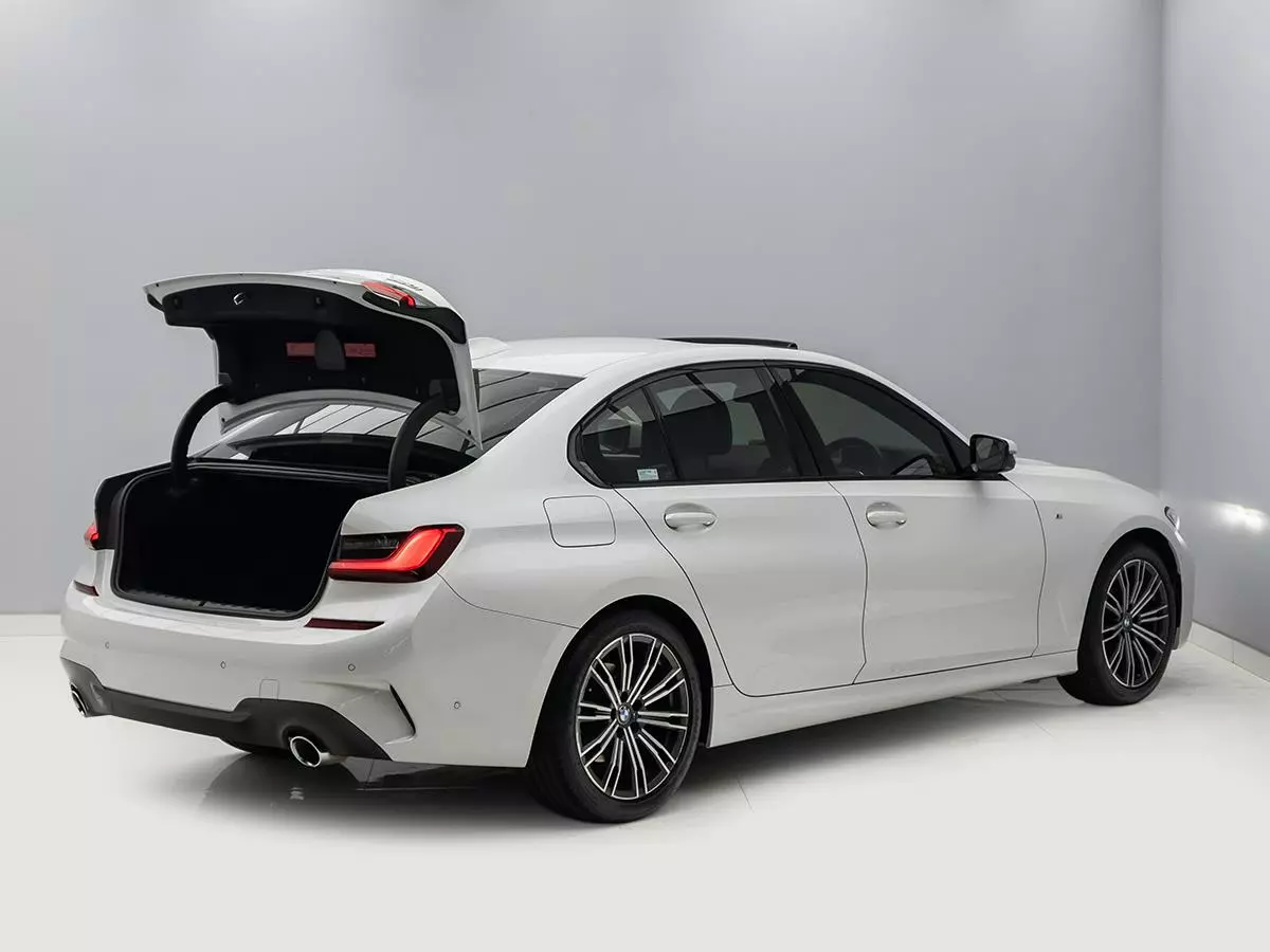 Vehicle Image for 6/17for BMW 3 Series 320i M Sport Launch Edition