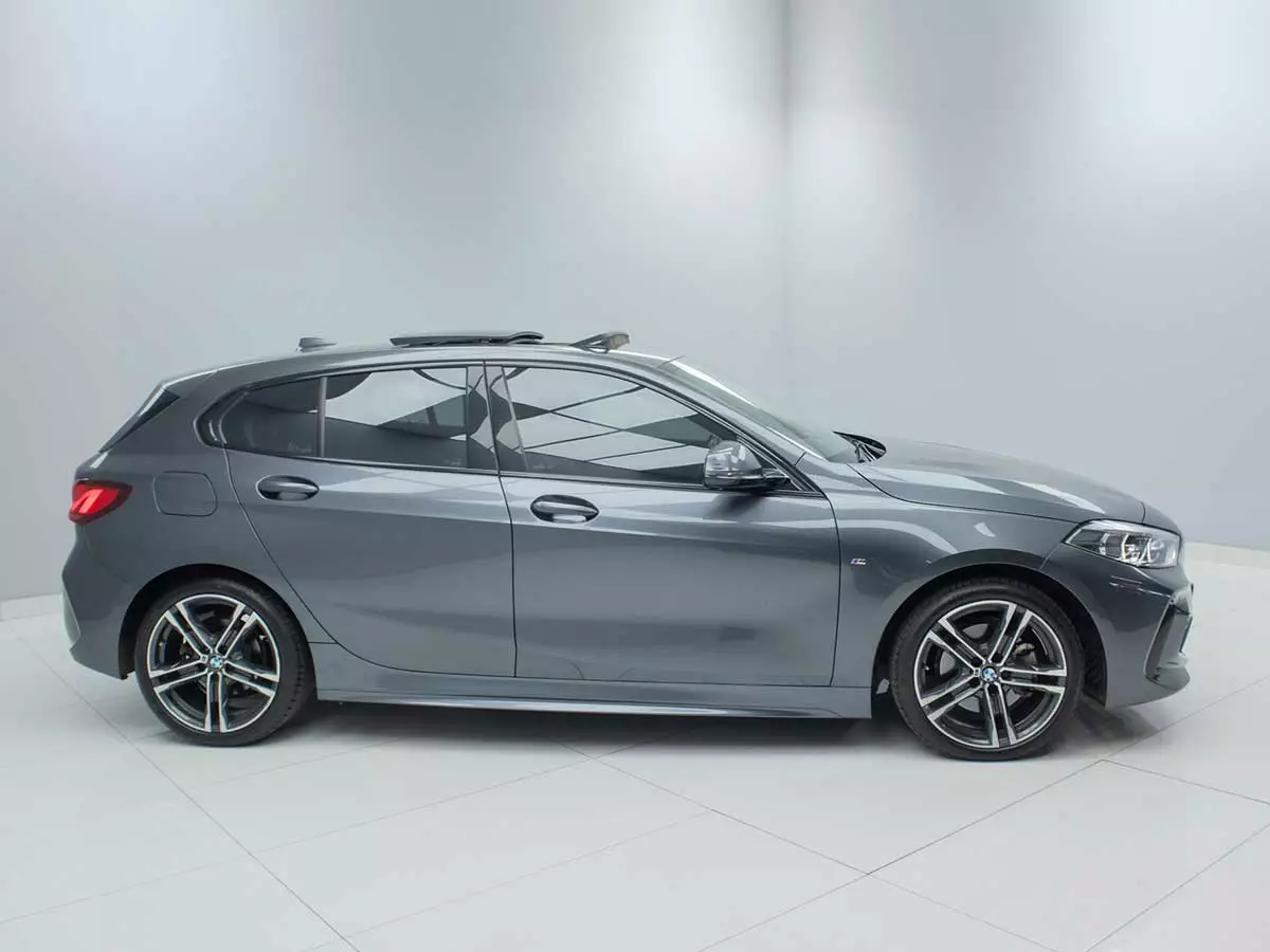 Vehicle Image for 4/17for BMW 1 Series 118d M Sport