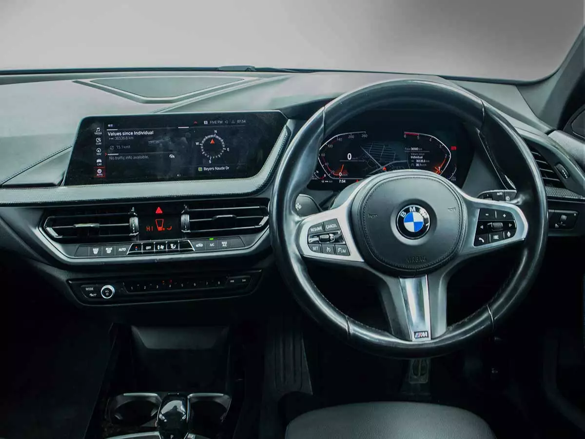 Vehicle Image for 15/17for BMW 1 Series 118d M Sport