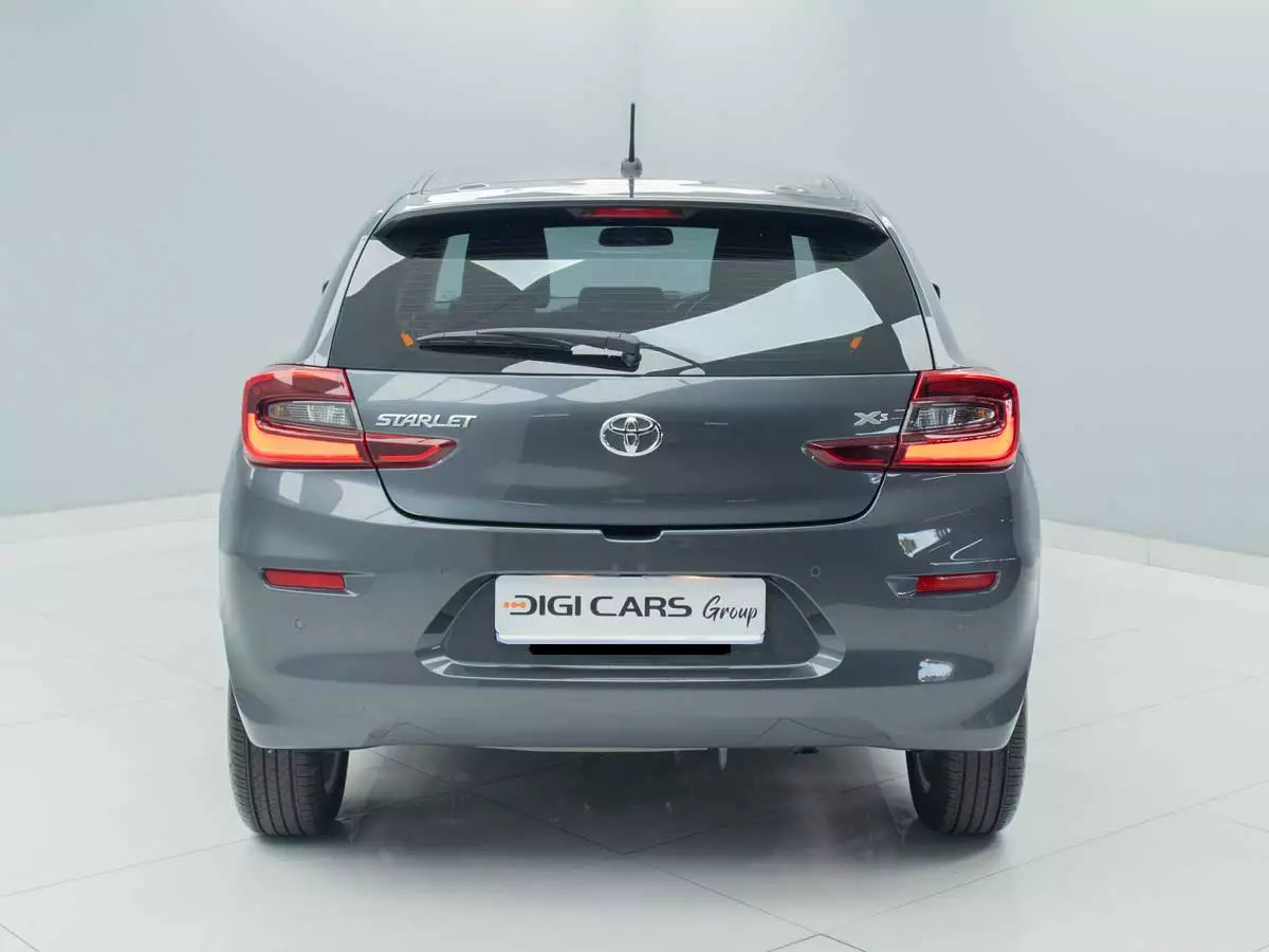 Vehicle Image for 9/17for Toyota Starlet 1.5 XS Auto