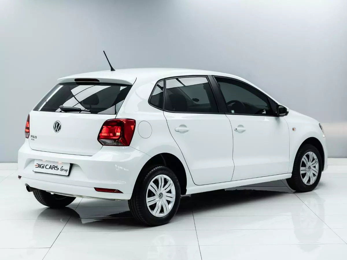 Vehicle Image for 5/16for Volkswagen Polo Vivo Hatch 1.6 Comfortline Auto