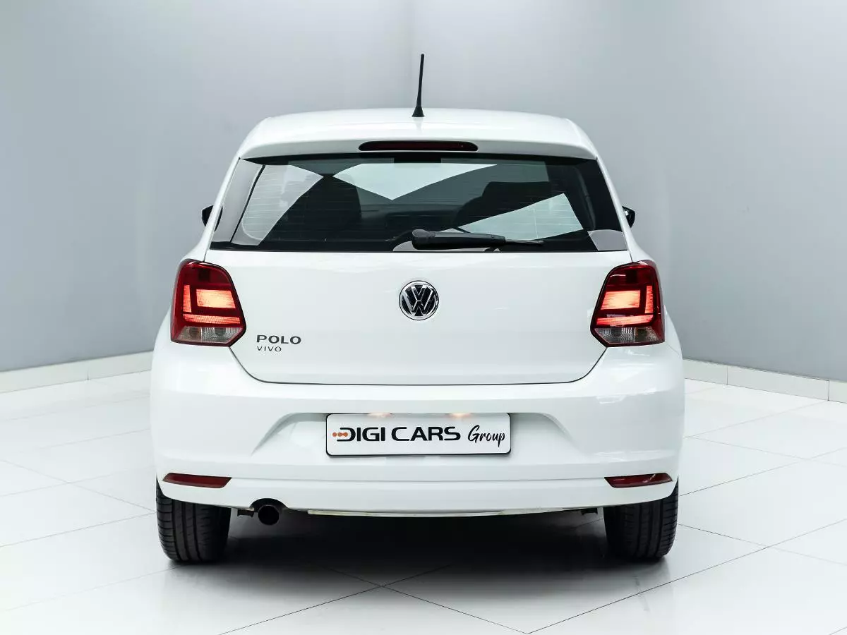 Vehicle Image for 9/16for Volkswagen Polo Vivo Hatch 1.6 Comfortline Auto