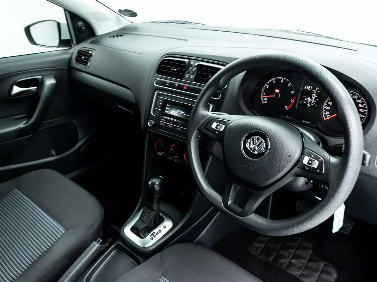 Vehicle Image for 13/16for Volkswagen Polo Vivo Hatch 1.6 Comfortline Auto