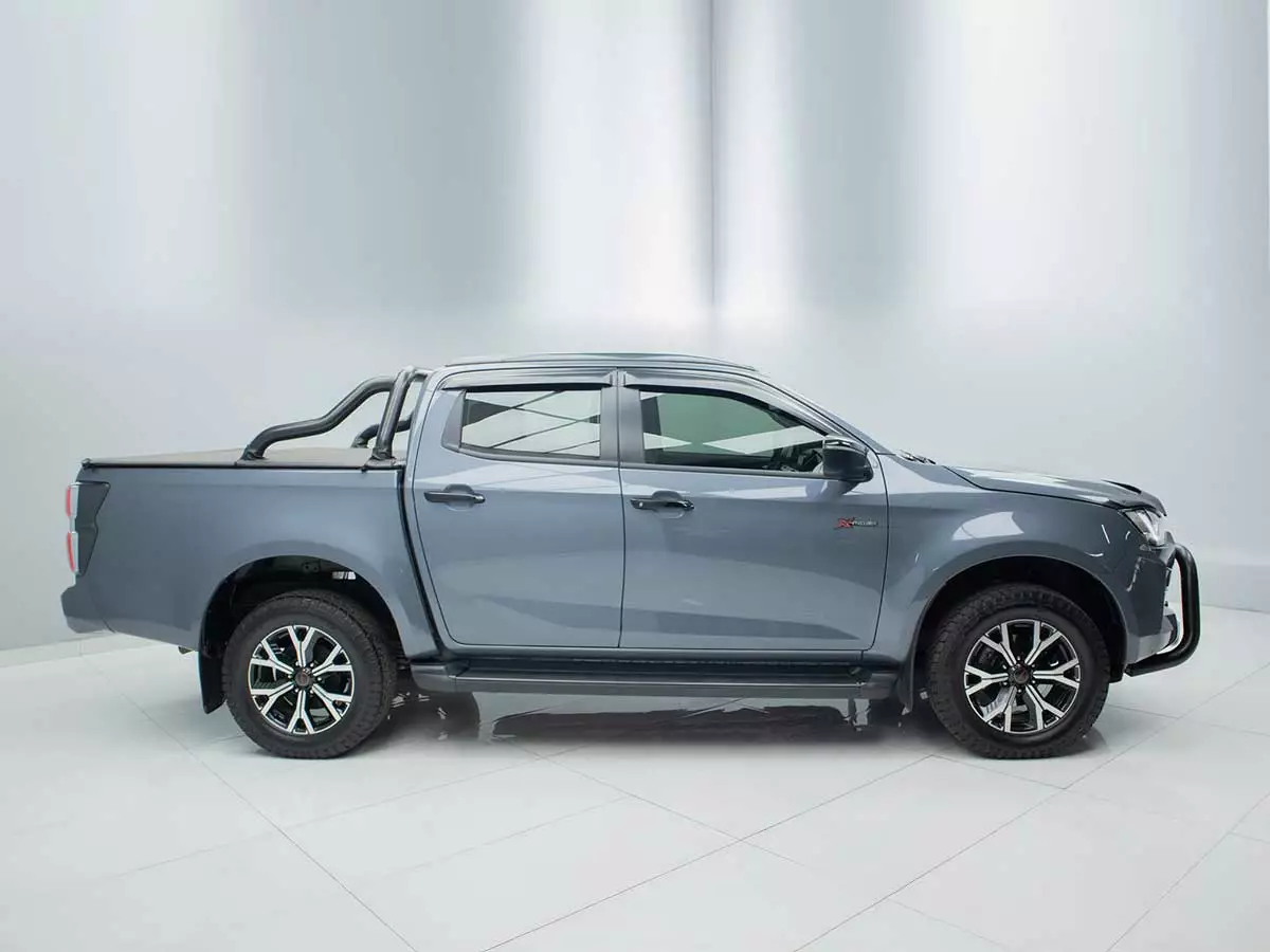 Vehicle Image for 4/17for Isuzu D-Max 1.9 DDI HR X-RIDER AT