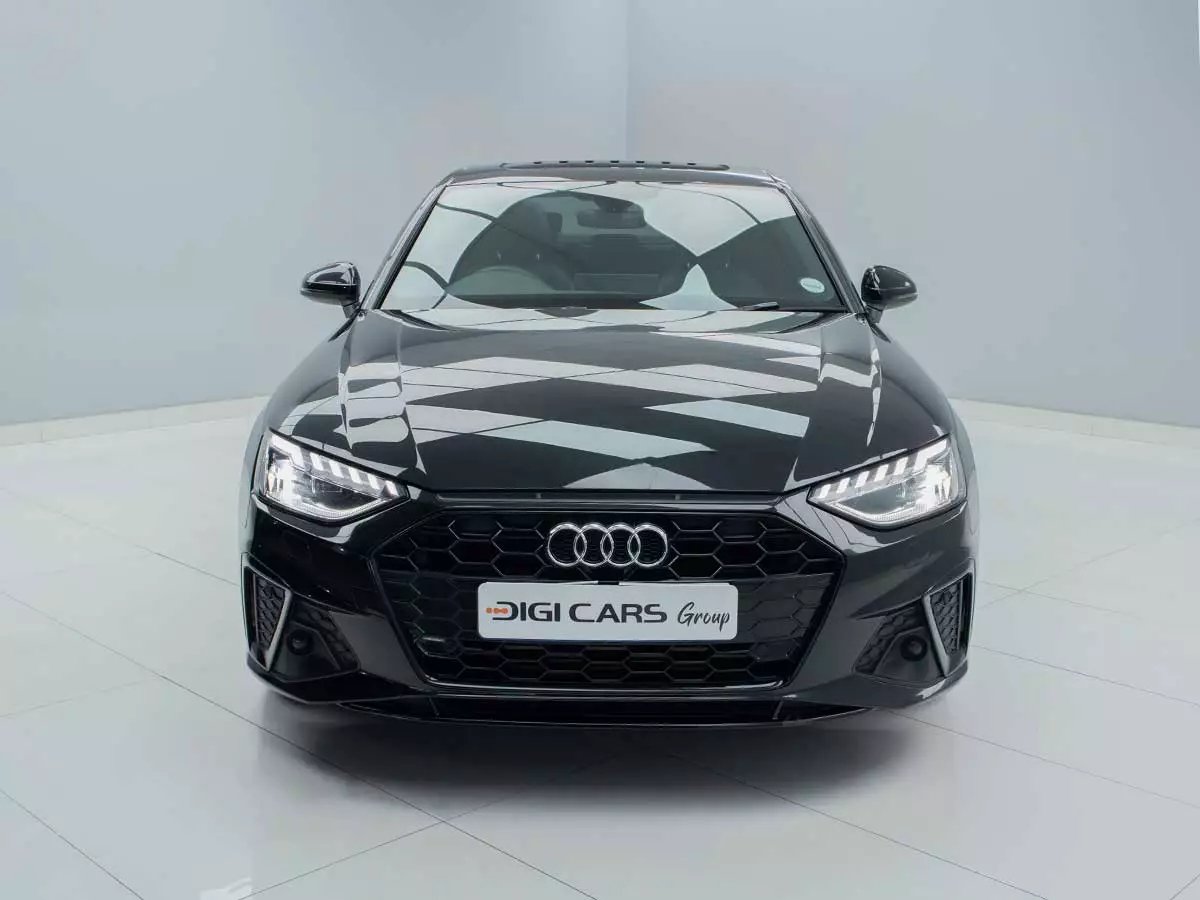 Vehicle Image for 3/17for Audi A4 40TFSI S Line