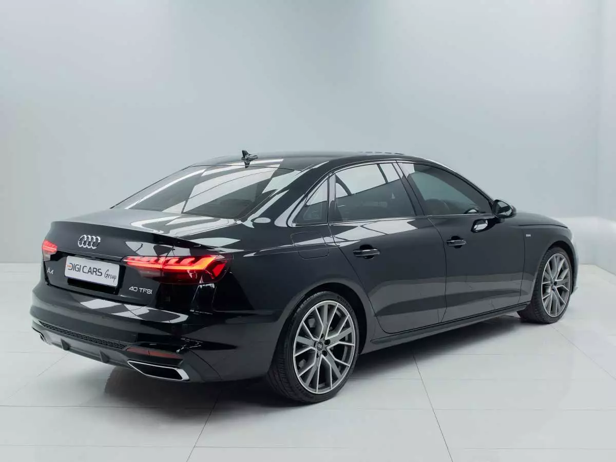 Vehicle Image for 5/17for Audi A4 40TFSI S Line