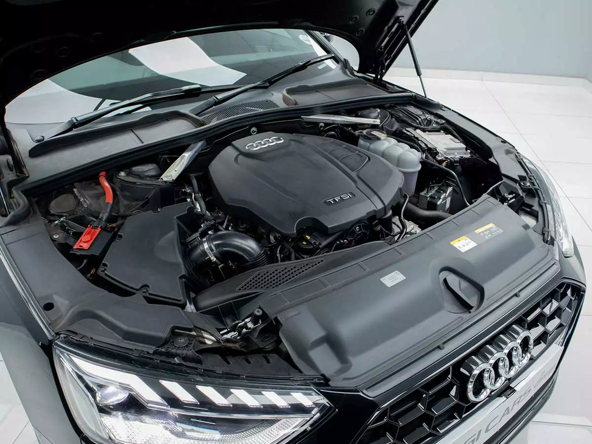 Vehicle Image for 8/17for Audi A4 40TFSI S Line