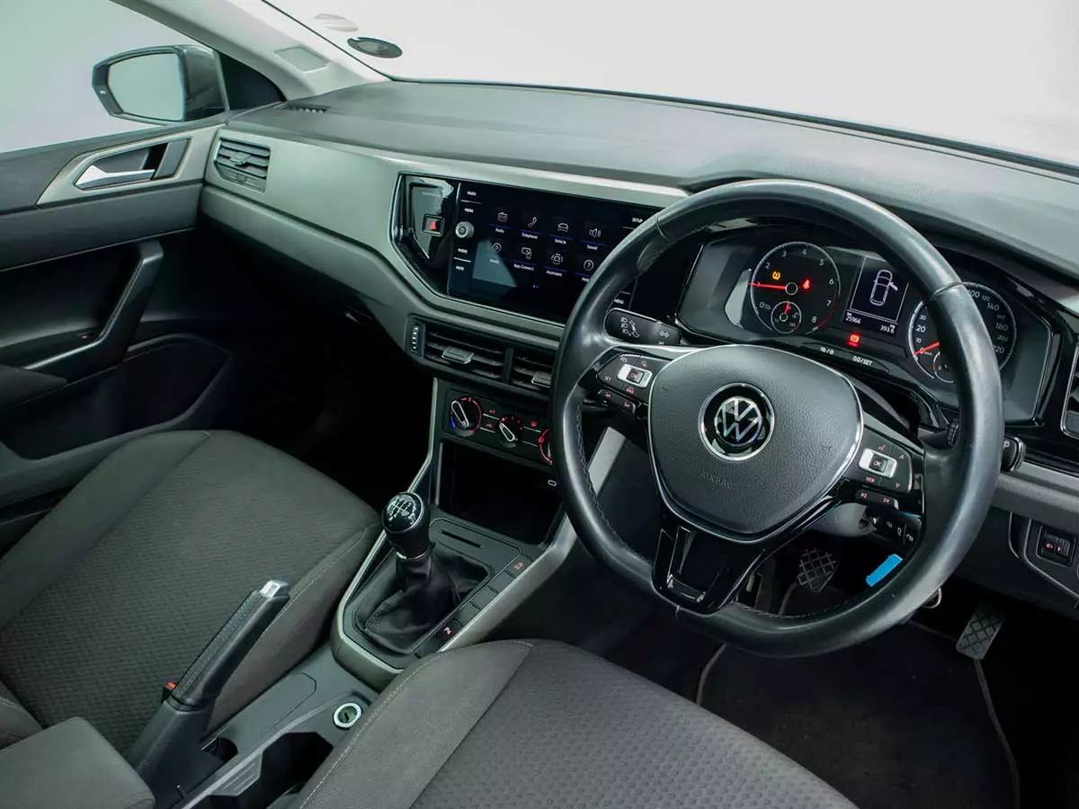 Vehicle Image for 13/17for Volkswagen Polo Hatch 1.0TSI Comfortline R-Line