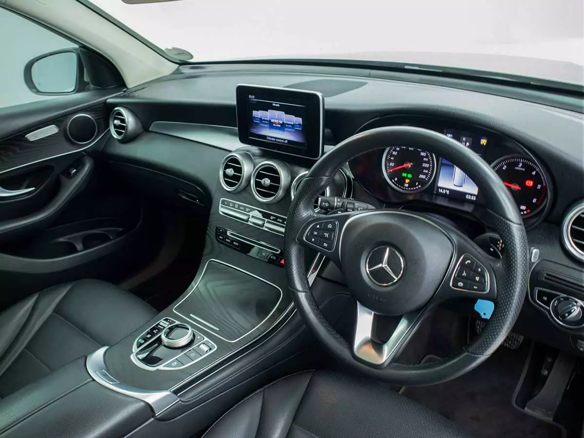 Vehicle Image for 13/17for Mercedes-Benz GLC 250d 4Matic AMG Line