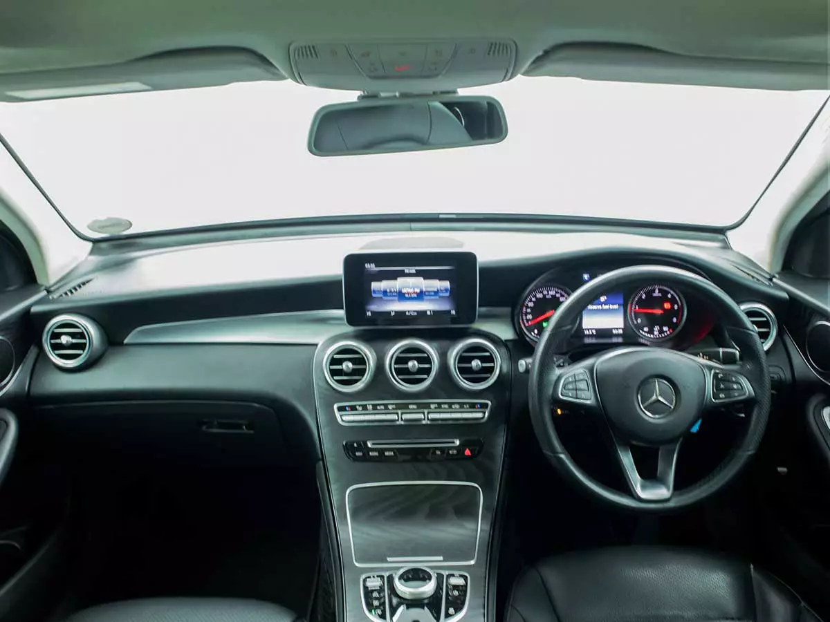 Vehicle Image for 14/17for Mercedes-Benz GLC 250d 4Matic AMG Line
