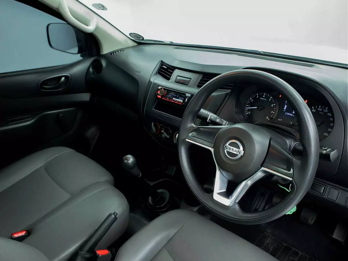 Vehicle Image for 10/13for Nissan Navara 2.5 XE