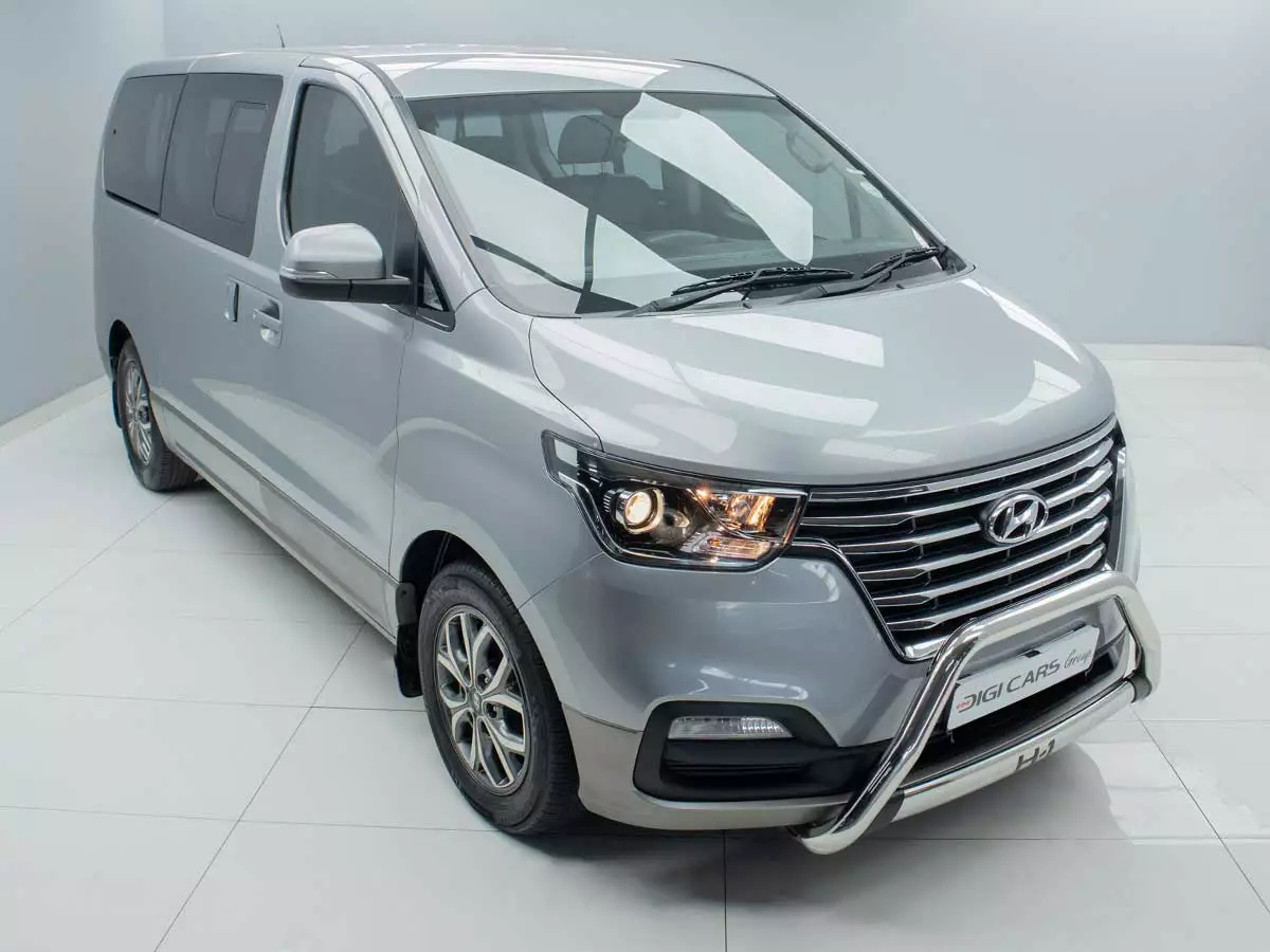 Vehicle Image for 2/18for Hyundai H-1 2.5 CRDI ELITE Auto  9-Seater