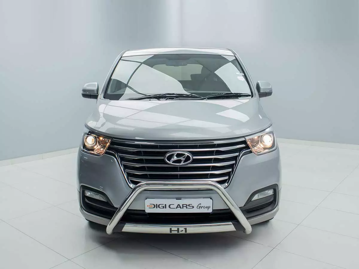 Vehicle Image for 3/18for Hyundai H-1 2.5 CRDI ELITE Auto  9-Seater
