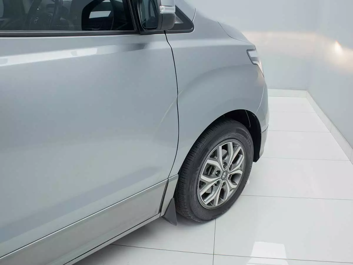 Vehicle Image for 7/18for Hyundai H-1 2.5 CRDI ELITE Auto  9-Seater