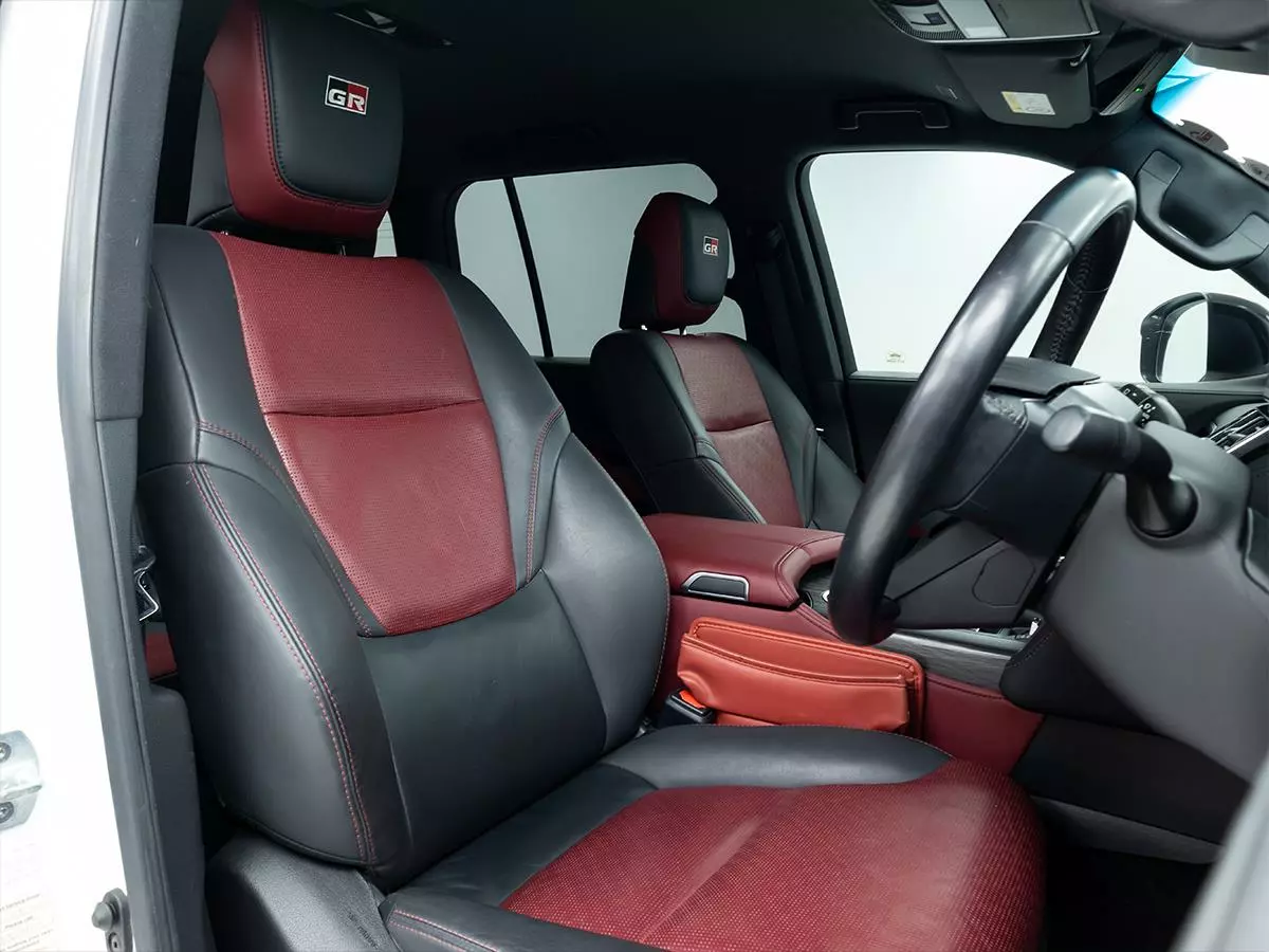 Vehicle Image for 18/18for Toyota Land Cruiser 300 3.5T GR-Sport
