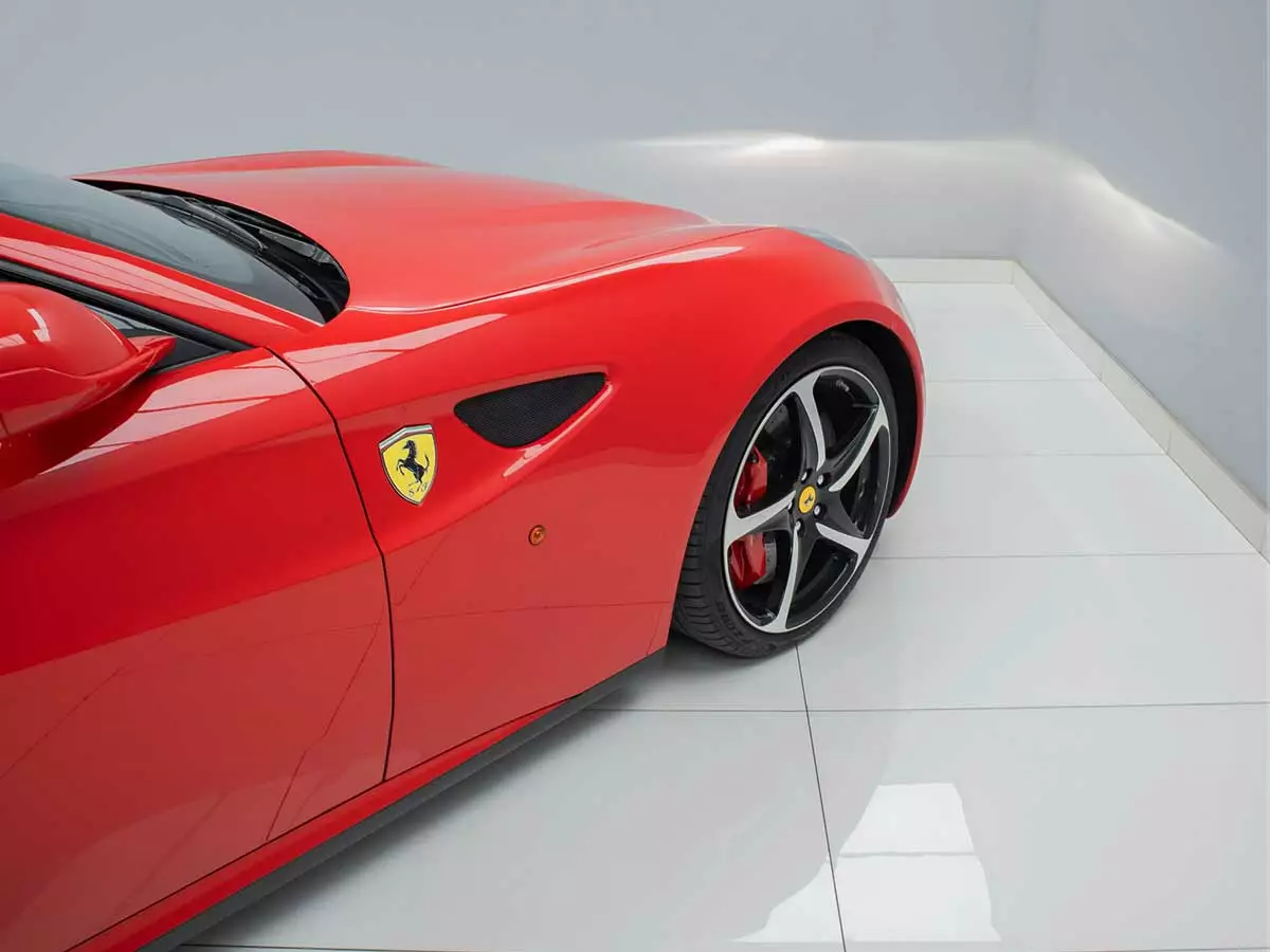 Vehicle Image for 7/17for Ferrari FF FF