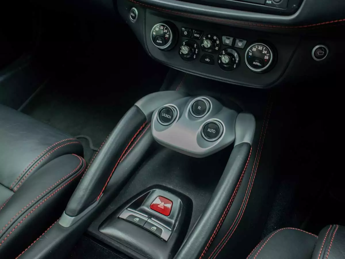Vehicle Image for 12/17for Ferrari FF FF