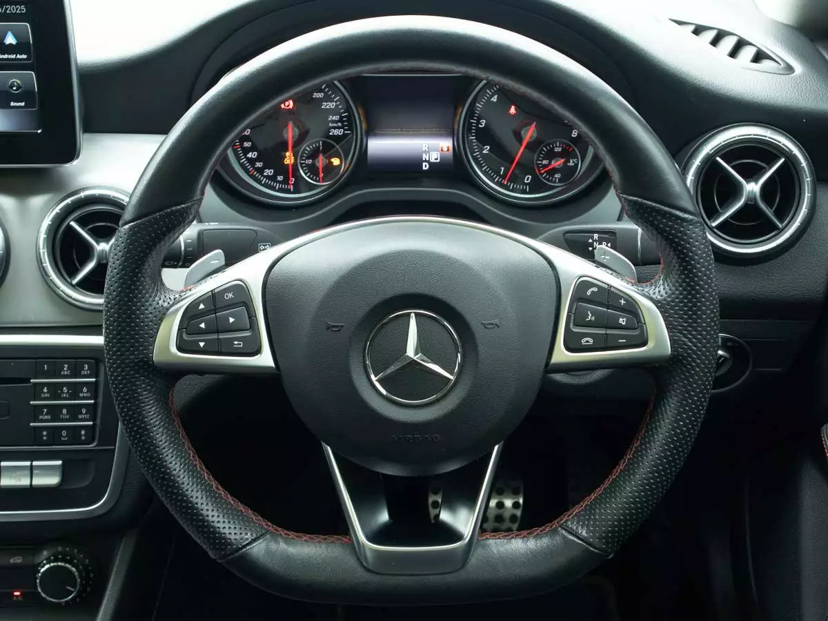 Vehicle Image for 10/17for Mercedes-Benz CLA CLA200 AMG Line Auto