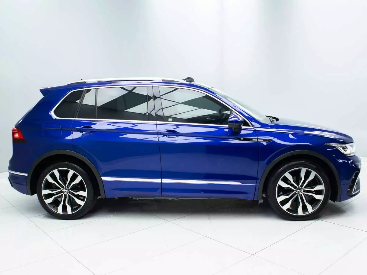 Vehicle Image for 4/17for Volkswagen Tiguan 1.4TSI 110kW R-Line