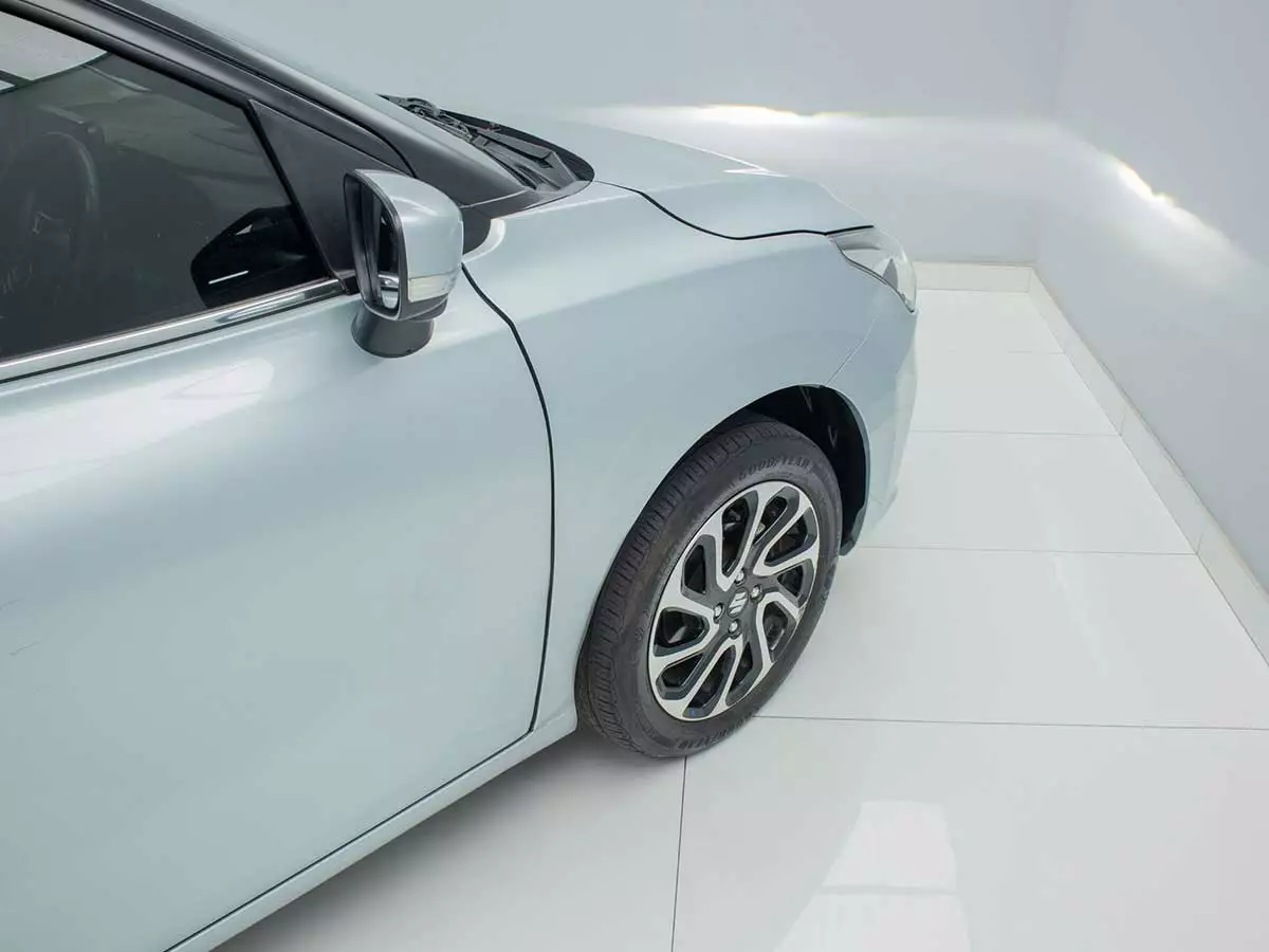 Vehicle Image for 7/16for Suzuki Baleno 1.5 GLX Auto