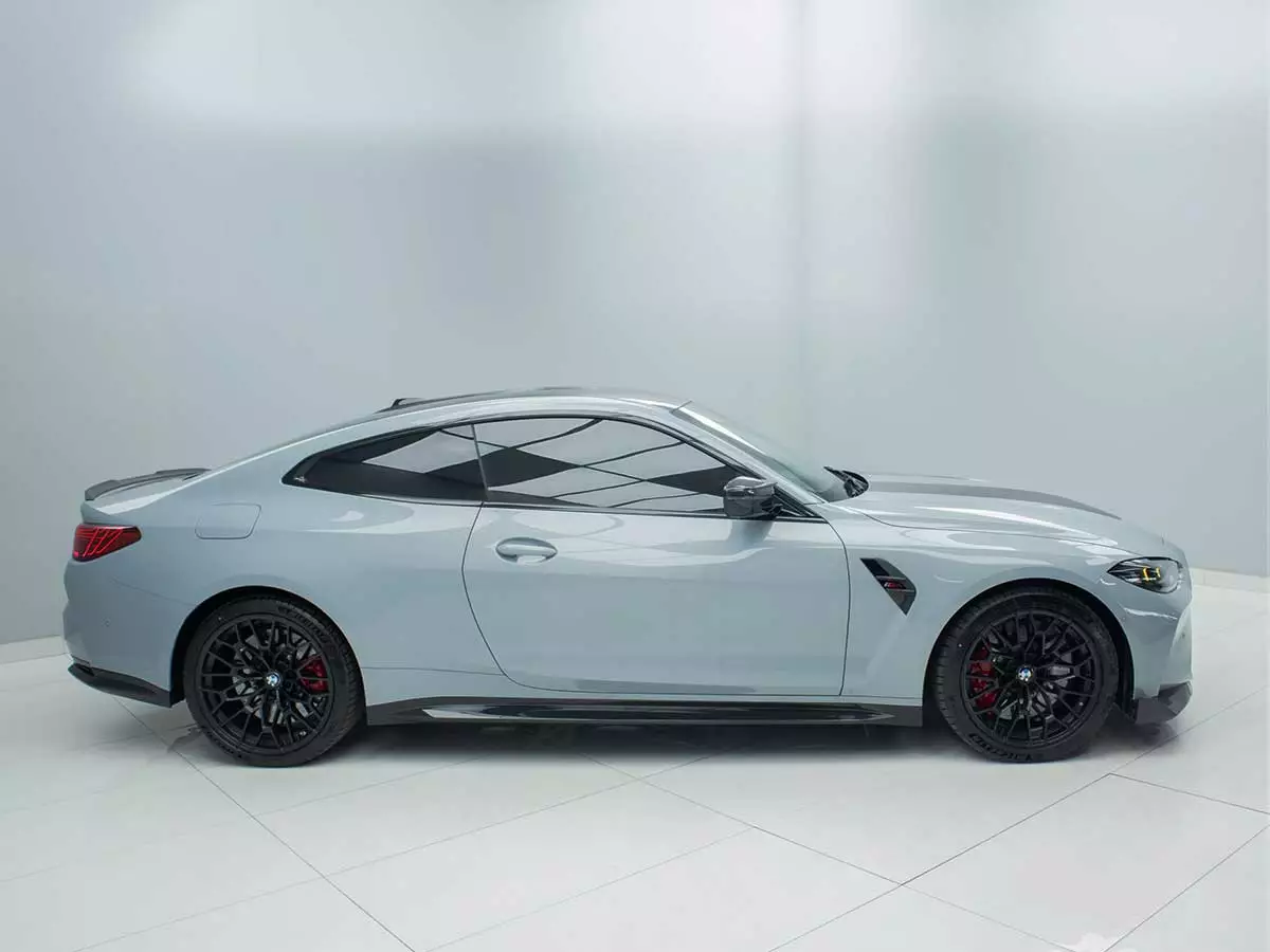 Vehicle Image for 4/28for BMW M4 CS
