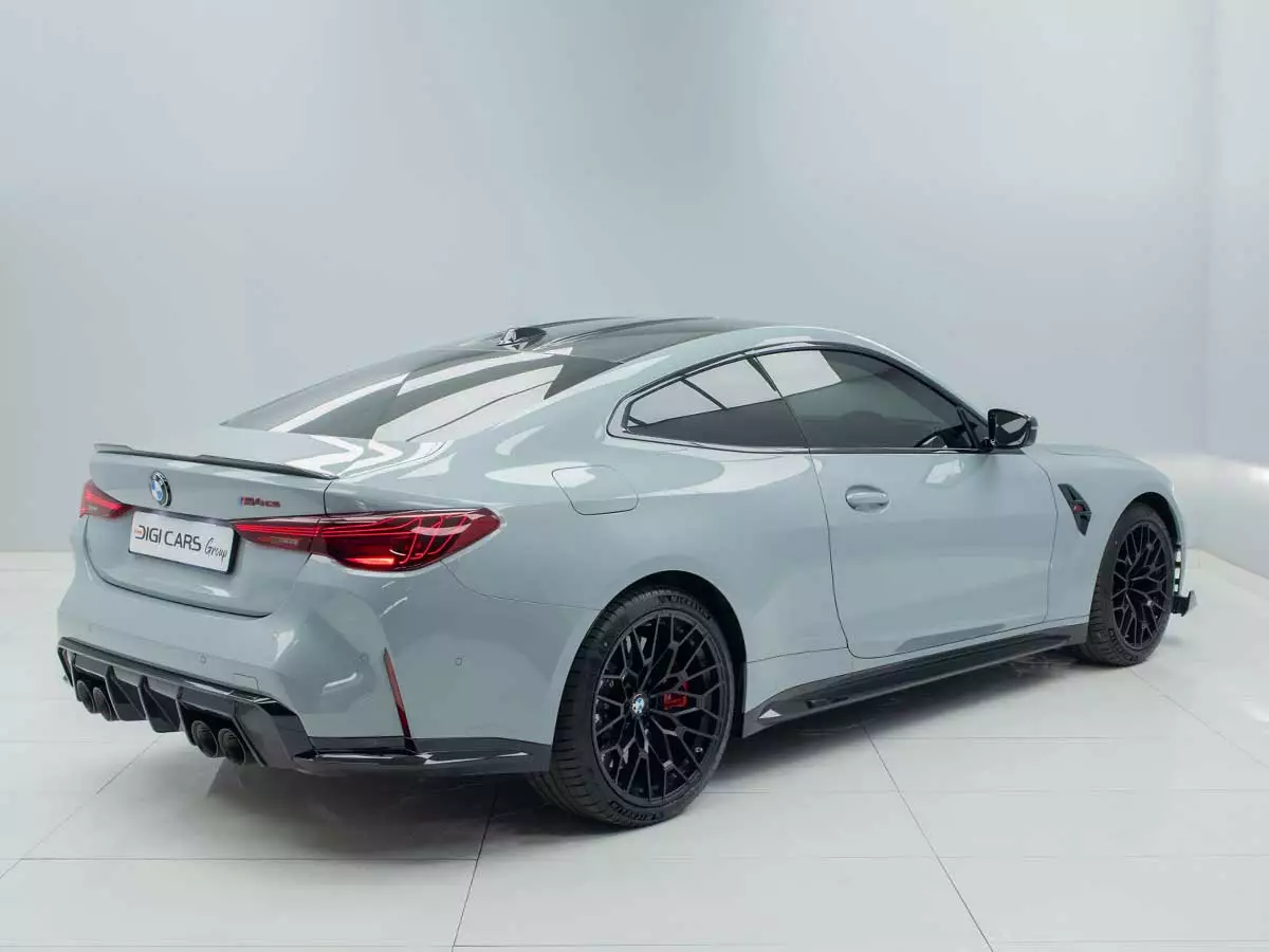 Vehicle Image for 5/28for BMW M4 CS