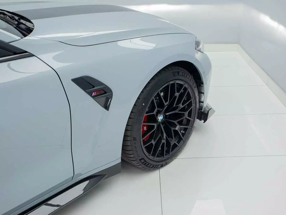 Vehicle Image for 8/28for BMW M4 CS