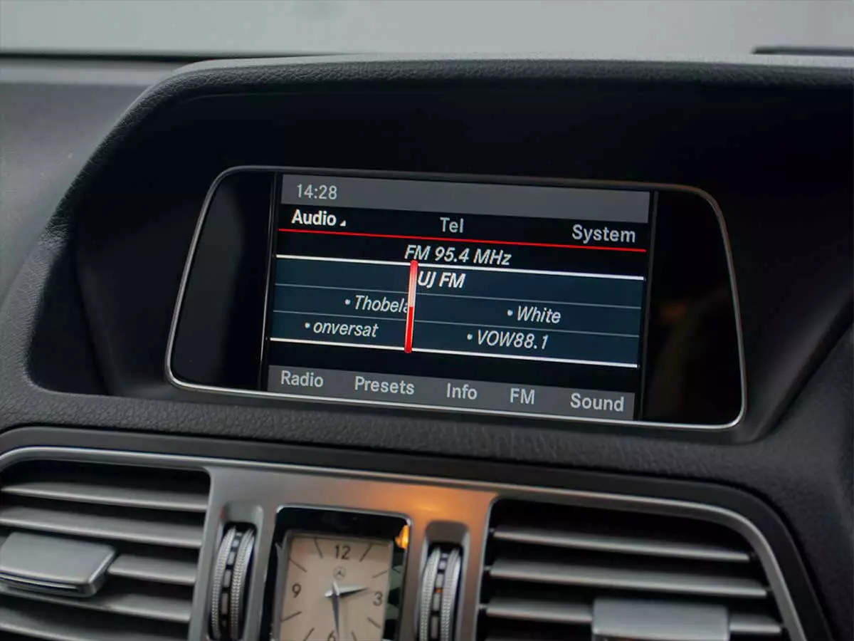 Vehicle Image for 15/24for Mercedes-Benz E-Class E250 Coupe