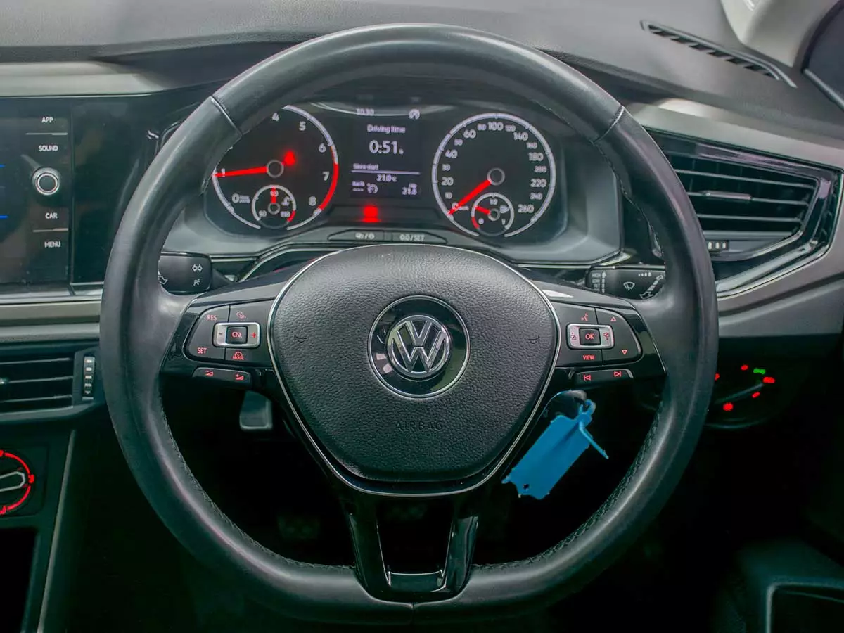Vehicle Image for 15/24for Volkswagen Polo Hatch 1.0TSI Comfortline R-Line