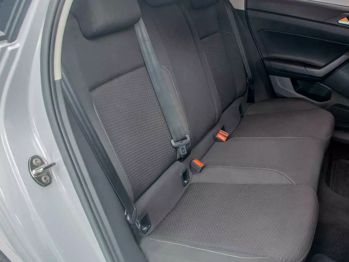 Vehicle Image for 23/24for Volkswagen Polo Hatch 1.0TSI Comfortline R-Line
