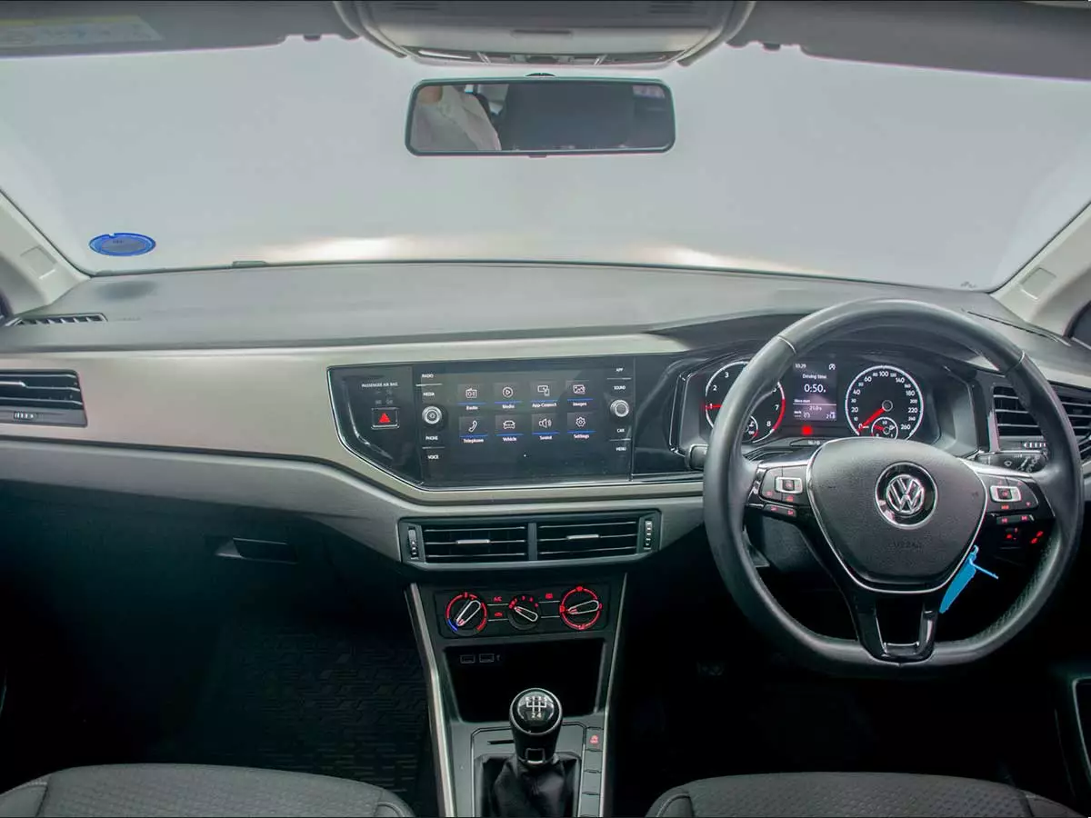 Vehicle Image for 19/24for Volkswagen Polo Hatch 1.0TSI Comfortline R-Line