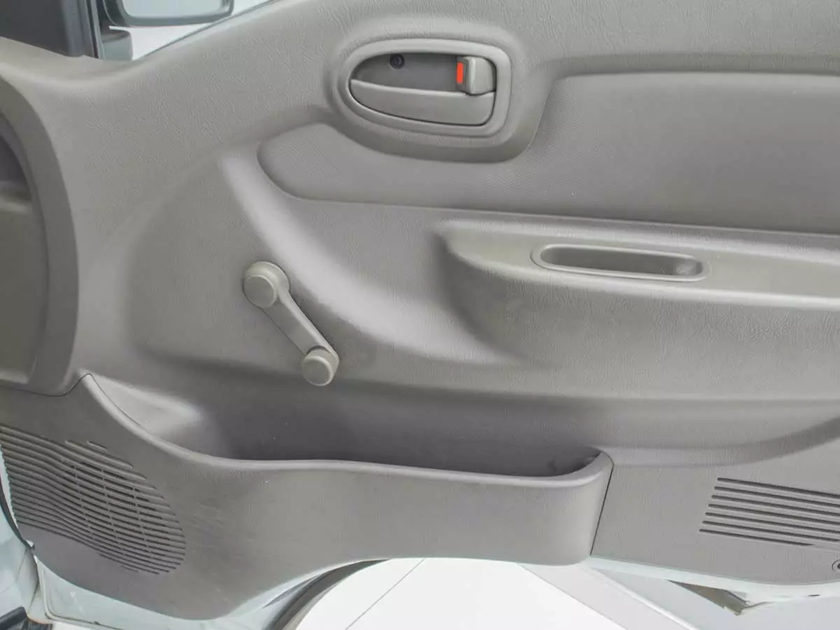 Vehicle Image for 23/24for Hyundai H-100 Bakkie 2.6D Deck (Aircon)