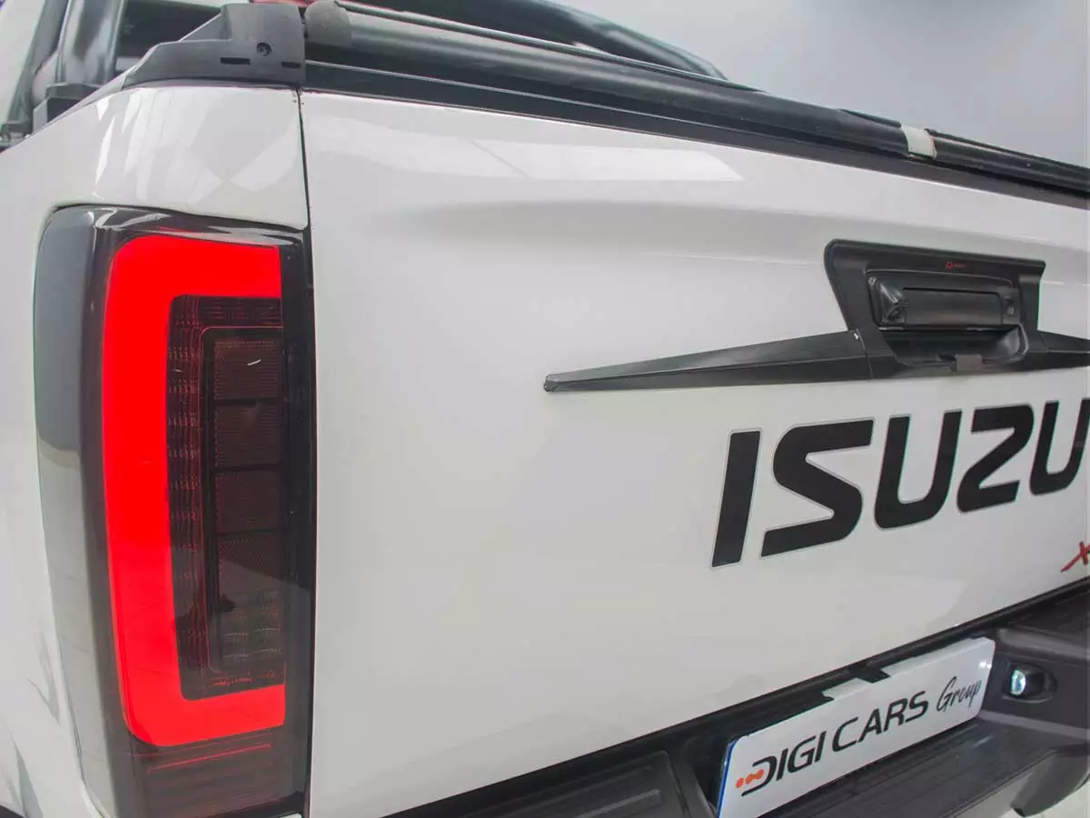 Vehicle Image for 10/24for Isuzu D-Max 300 3.0TD Double Cab X-Rider