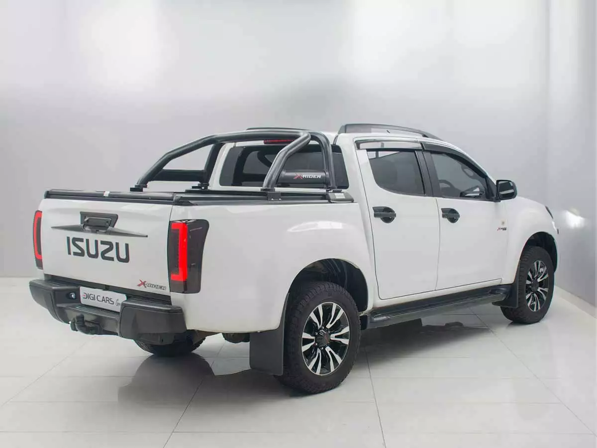 Vehicle Image for 5/24for Isuzu D-Max 300 3.0TD Double Cab X-Rider