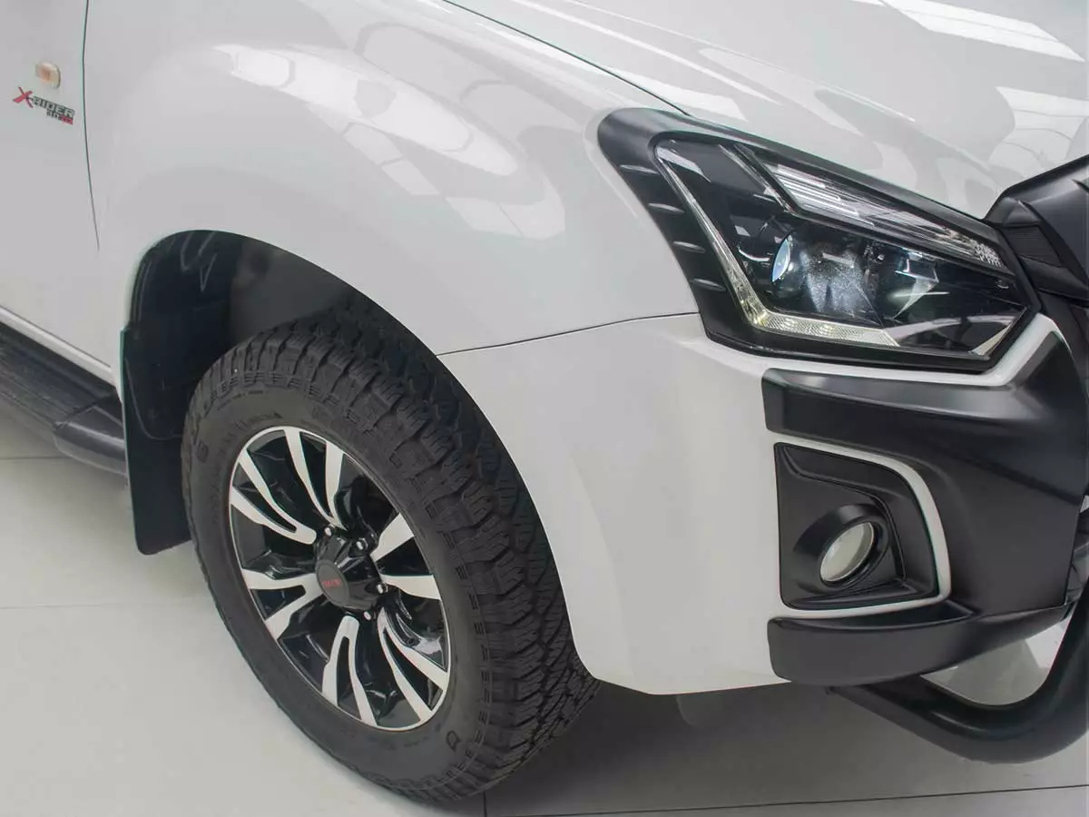 Vehicle Image for 8/24for Isuzu D-Max 300 3.0TD Double Cab X-Rider